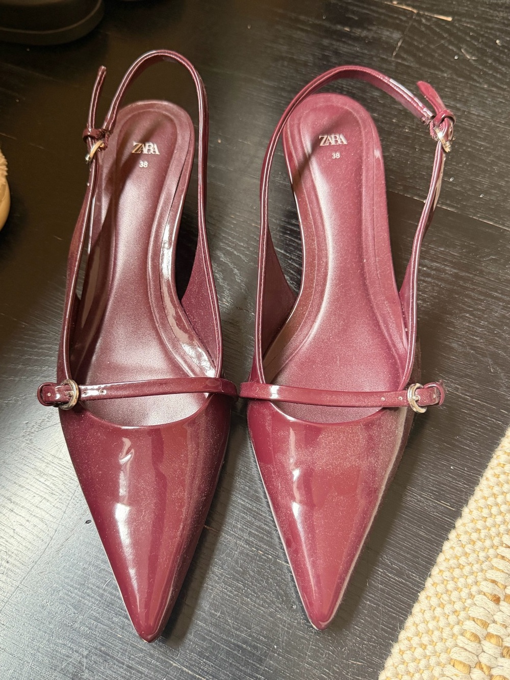 Zara Womens Burgundy Pointed Slingback Flats with Slim Strap